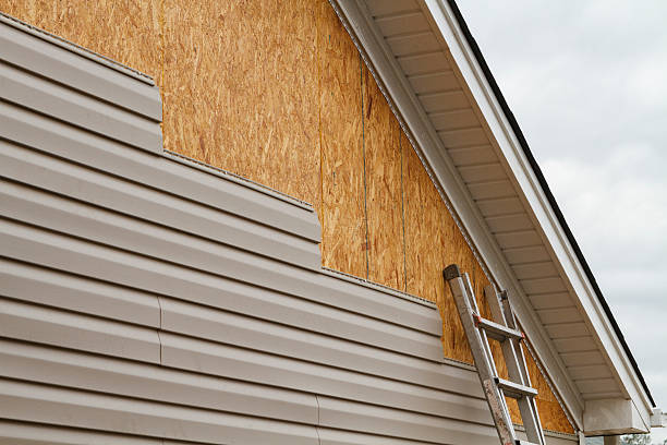 24/7 Emergency Vinyl Siding experts in Concord, VA
